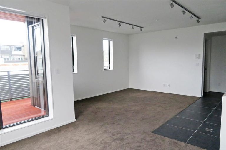 Photo of property in The Firemans Apartments, 104/321 Jackson Street, Petone, Lower Hutt, 5012