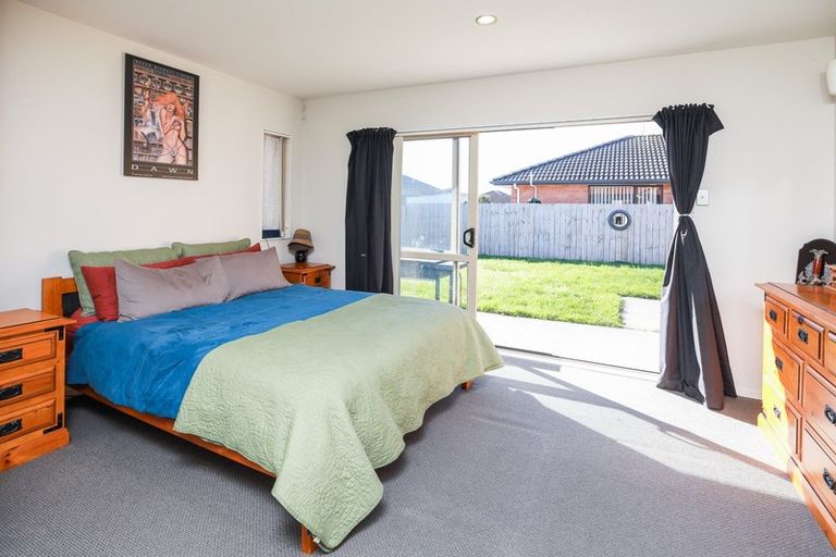 Photo of property in 27 Chesham Street, Rototuna North, Hamilton, 3210