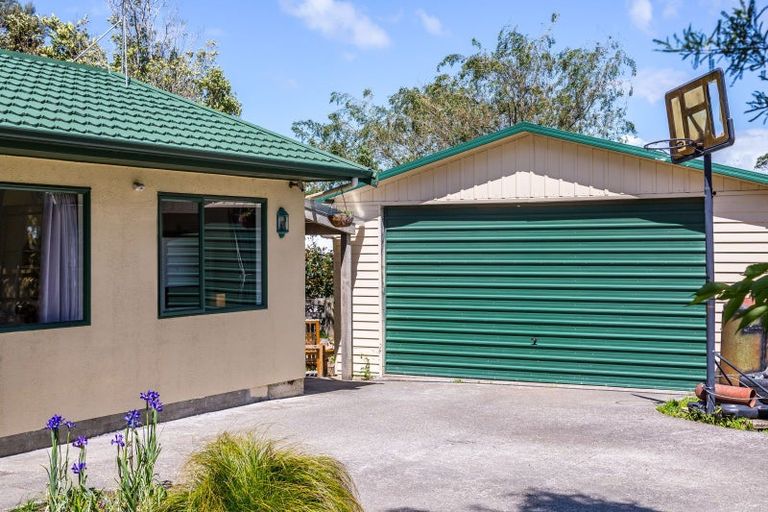 Photo of property in 4 Kereru Grove, Featherston, 5710