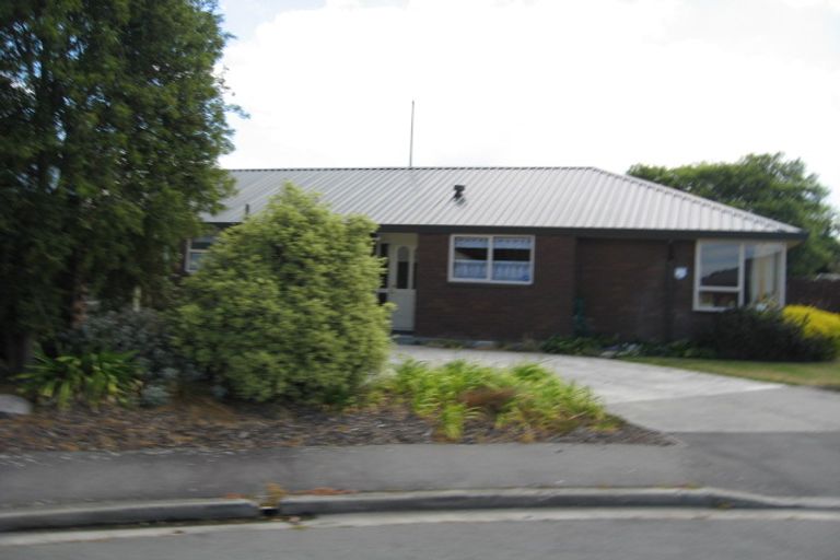 Photo of property in 23 Giles Place, Shirley, Christchurch, 8061