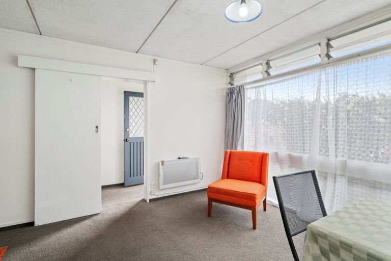 Photo of property in 2/18 Carnot Street, Glenholme, Rotorua, 3010