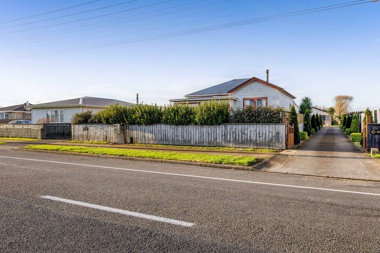 Photo of property in 42 Fantham Street, Hawera, 4610