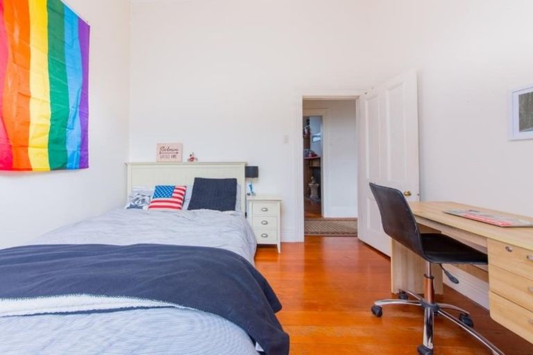 Photo of property in 24 Anne Street, Devonport, Auckland, 0624