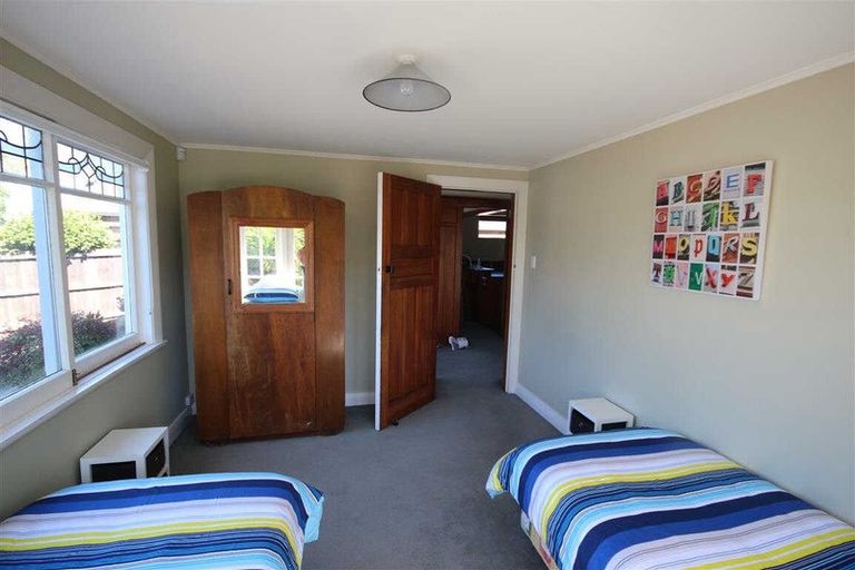 Photo of property in 2/11 Ilam Road, Upper Riccarton, Christchurch, 8041
