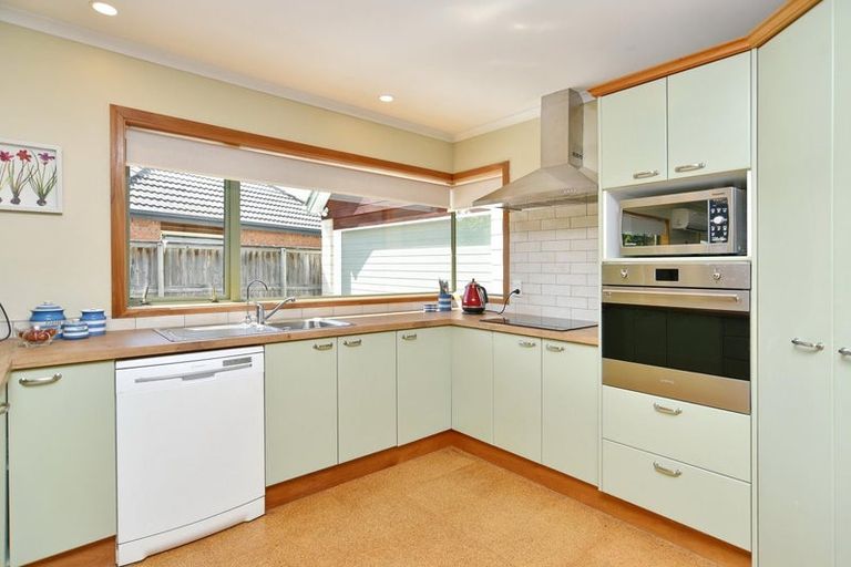 Photo of property in 7 Milesbrook Close, Rangiora, 7400