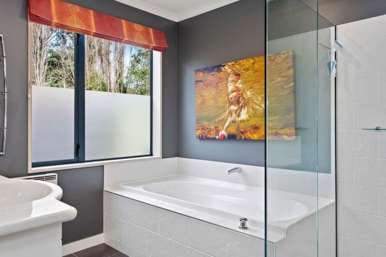 Photo of property in 186 Loburn Whiterock Road, Loburn, Rangiora, 7472