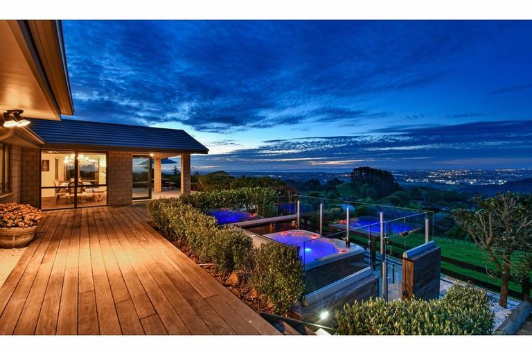 Photo of property in 640 Ponga Road, Opaheke, Papakura, 2584