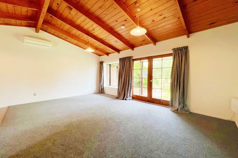 Photo of property in 12a Ohaupo Road, Hamilton Lake, Hamilton, 3204