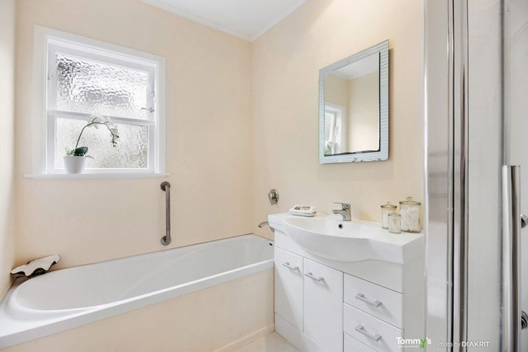 Photo of property in 71 Rhine Street, Island Bay, Wellington, 6023