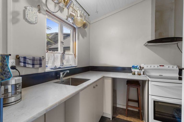 Photo of property in 24 Charlemont Street, Whitiora, Hamilton, 3200