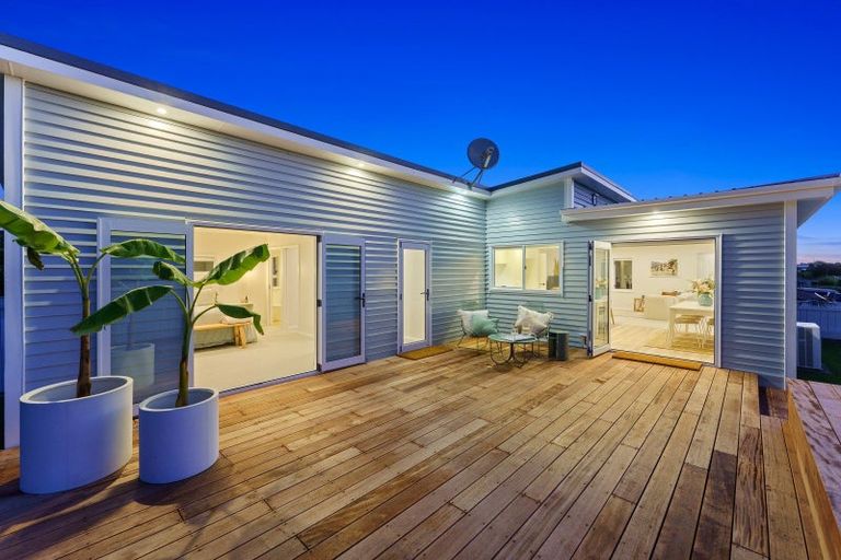 Photo of property in 4a Huia Road, Raumati Beach, Paraparaumu, 5032