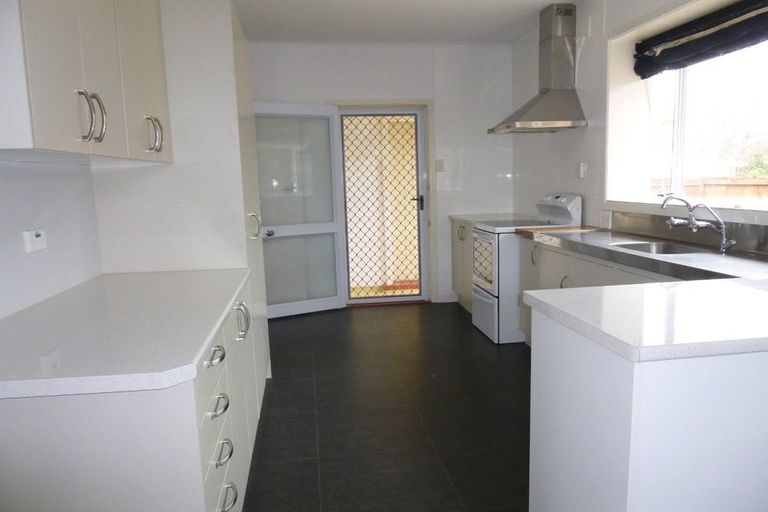 Photo of property in 24 Mcnicol Street, Fairfield, Hamilton, 3214