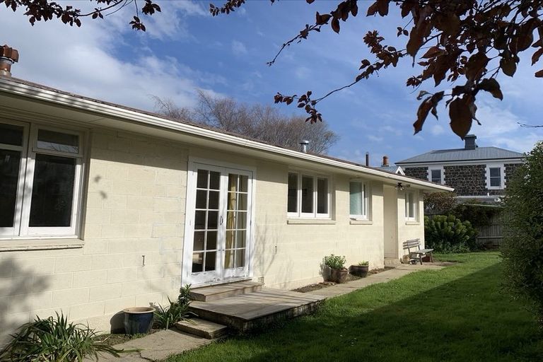 Photo of property in 121 Highgate, Roslyn, Dunedin, 9010