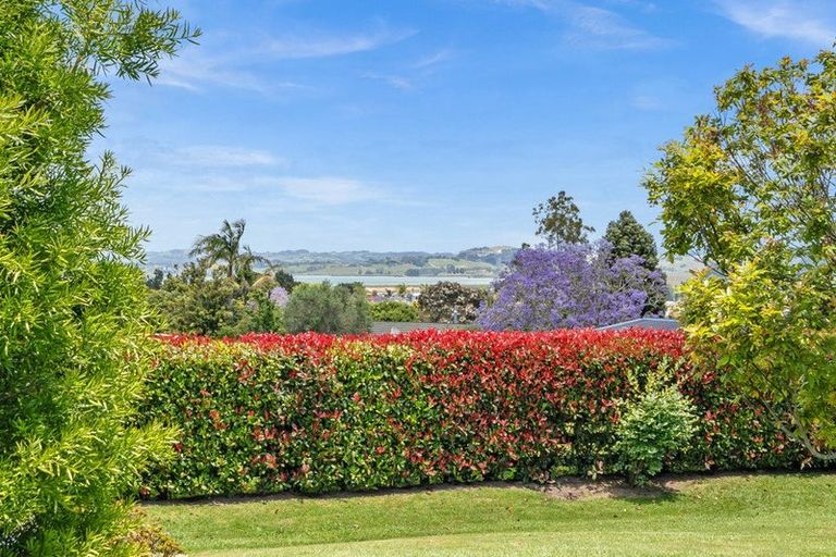 Photo of property in 9 Summerfield Way, Parahaki, Whangarei, 0112