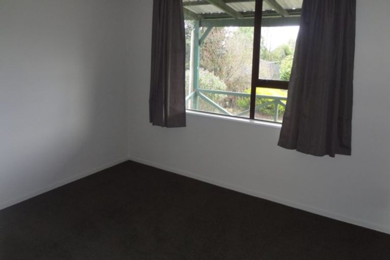 Photo of property in 14b Bolero Place, Parklands, Christchurch, 8083