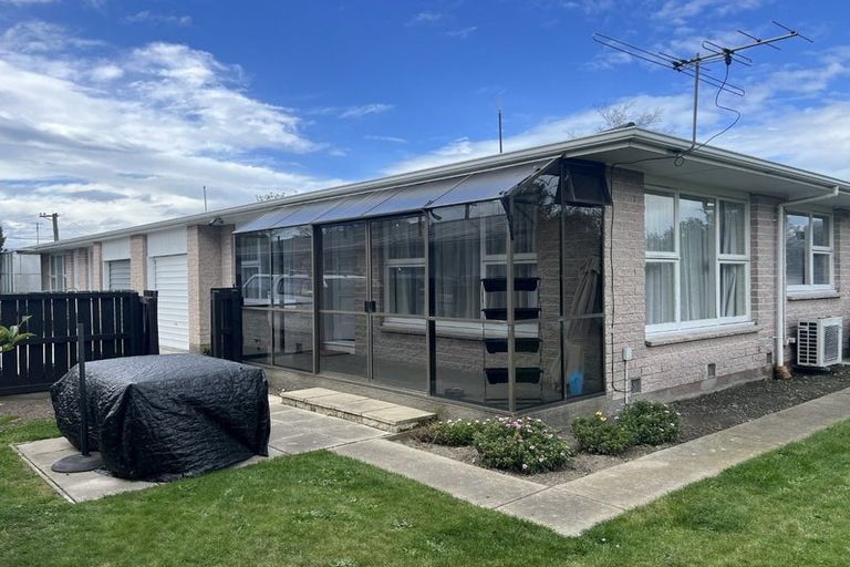 Photo of property in 2/8a Marshall Street, Woolston, Christchurch, 8023