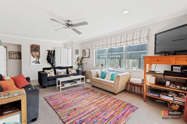 Photo of property in 10a Dillon Street, Waihi Beach, 3611