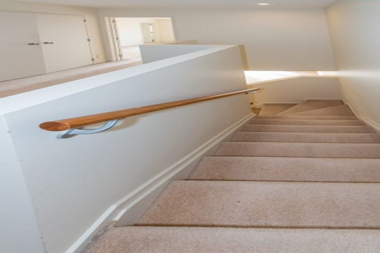 Photo of property in 7/78 Fernhill Way, Oteha, Auckland, 0632