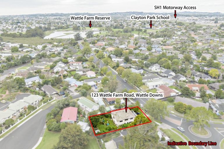 Photo of property in 123 Wattle Farm Road, Wattle Downs, Auckland, 2103