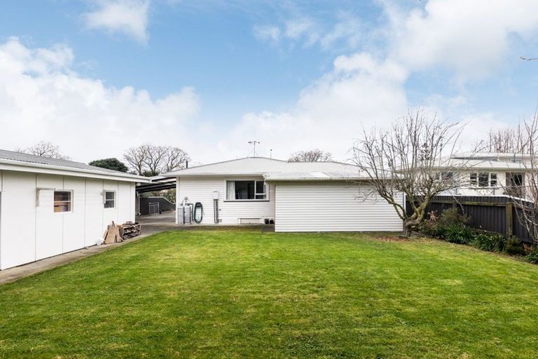 Photo of property in 444 Ruahine Street, Terrace End, Palmerston North, 4410