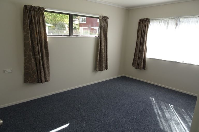 Photo of property in 3a Hawk Place, Selwyn Heights, Rotorua, 3015