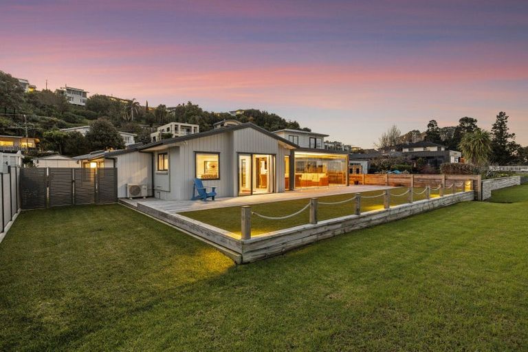 Photo of property in 26 Harbour View Road, Omokoroa, 3114