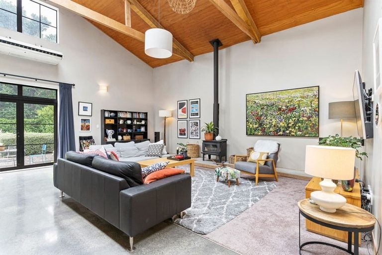 Photo of property in 30 Cotter Street, Greytown, 5712