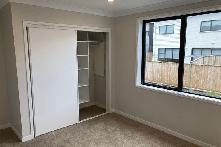 Photo of property in 19a O'meara Street, Swanson, Auckland, 0614