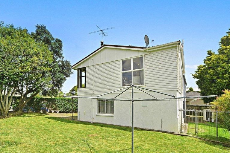 Photo of property in 9a Dennis Road, Papatoetoe, Auckland, 2025