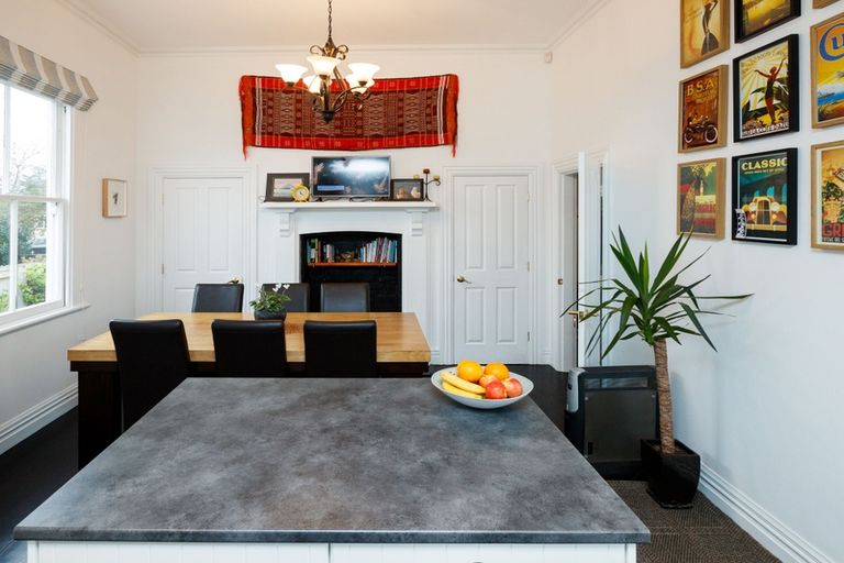 Photo of property in 11 Limbrick Street, Terrace End, Palmerston North, 4410