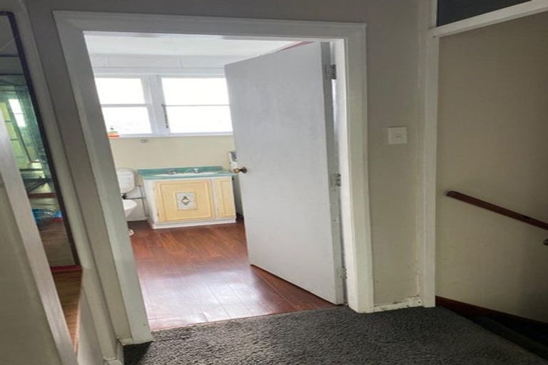 Photo of property in 47 Awarua Street, Elsdon, Porirua, 5022