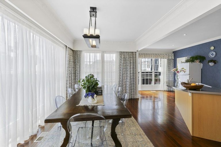 Photo of property in 46 Wai-iti Crescent, Woburn, Lower Hutt, 5010