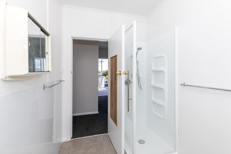 Photo of property in 1/90 Mahoe Street, Melville, Hamilton, 3206