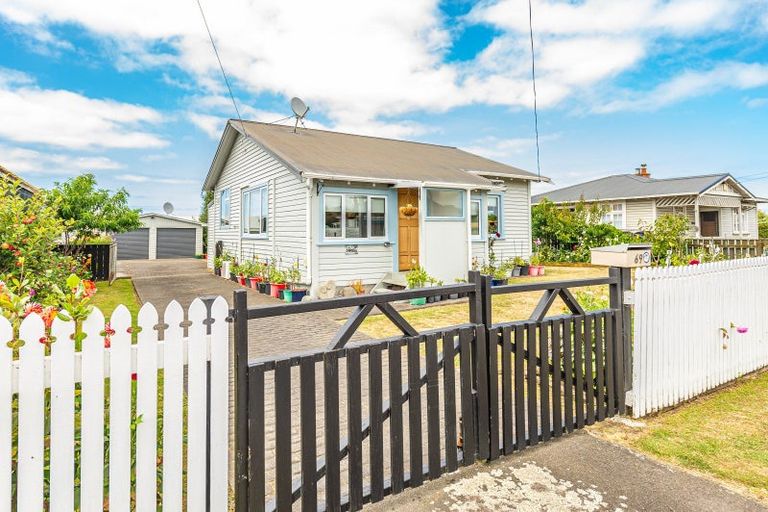 Photo of property in 69 Bignell Street, Gonville, Whanganui, 4501