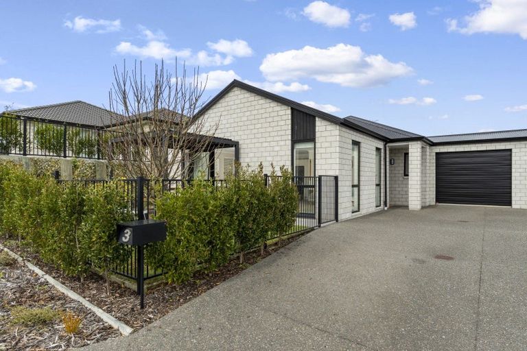 Photo of property in 3 Traverse Lane, Omokoroa, 3114