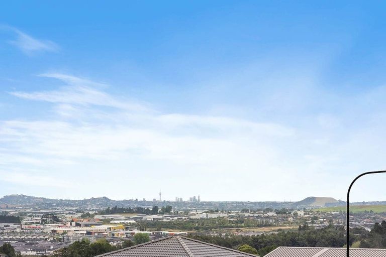 Photo of property in 326 Flat Bush School Road, Flat Bush, Auckland, 2019