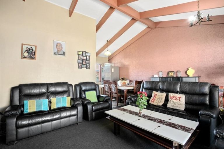 Photo of property in 2/22 Beach Road, Katikati, 3129