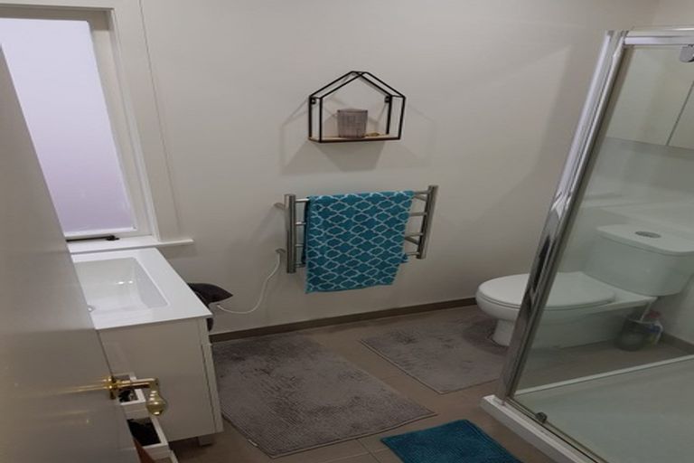 Photo of property in 12 Dallinghoe Crescent, Milford, Auckland, 0620