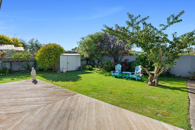 Photo of property in 24 Waerenga Road, Otaki, 5512