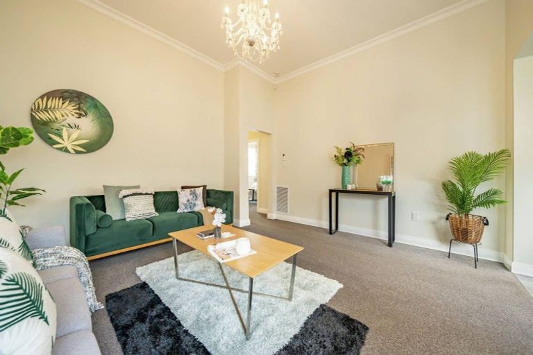 Photo of property in 22 Elizabeth Street, Petone, Lower Hutt, 5012