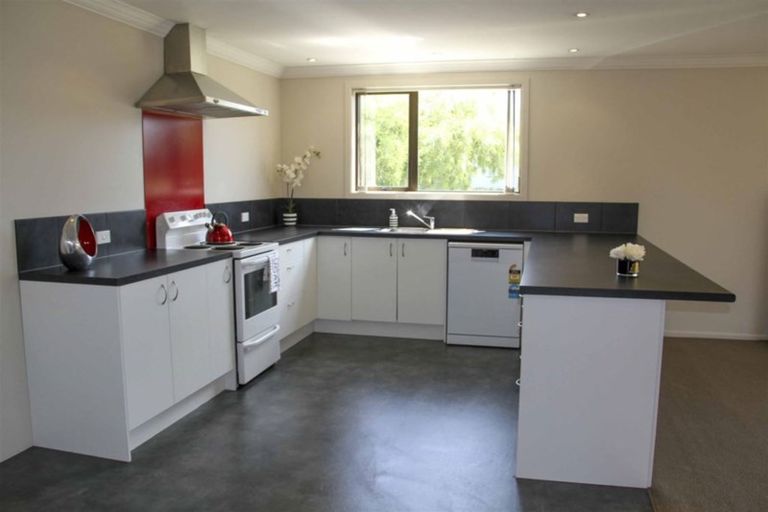 Photo of property in 7 Papatotara Road, Tuatapere, 9620