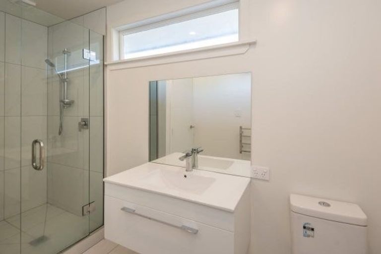 Photo of property in 1/484 Ilam Road, Bryndwr, Christchurch, 8052