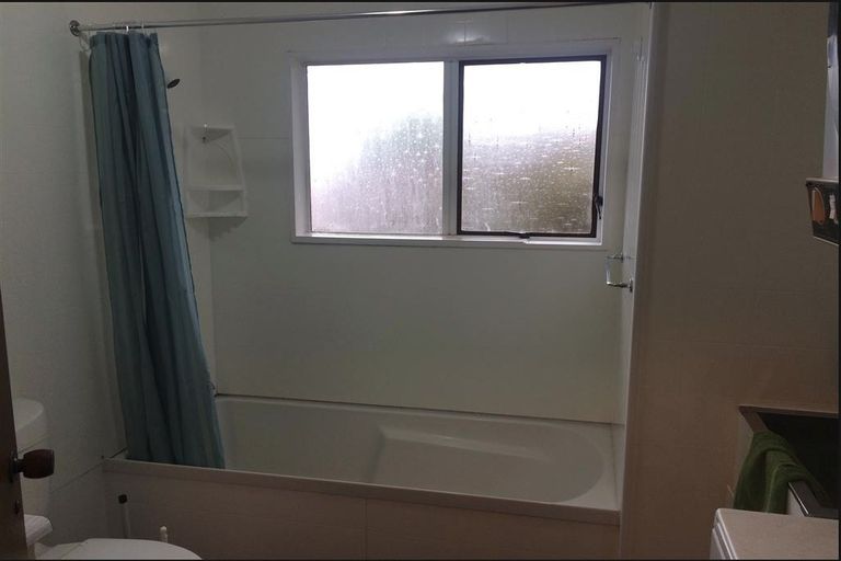 Photo of property in 2/10 Tuapapa Street, Johnsonville, Wellington, 6037