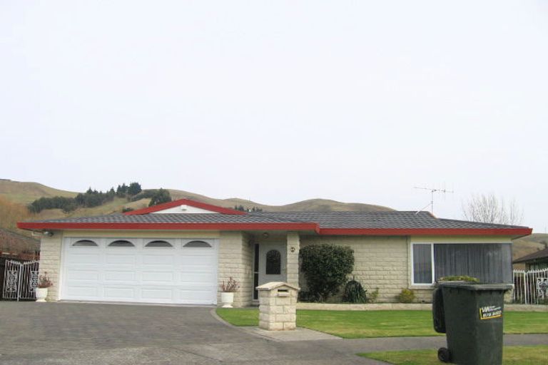 Photo of property in 24 Webb Place, Taradale, Napier, 4112