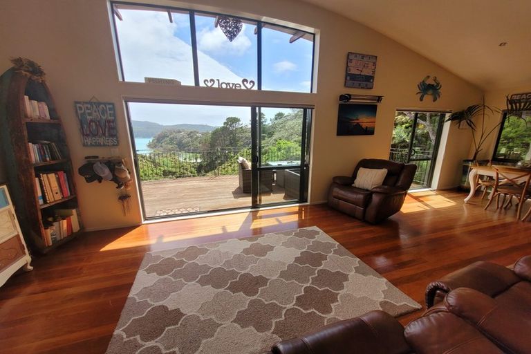 Photo of property in 8a Schoolhouse Bay Road, Kawau Island, 0920
