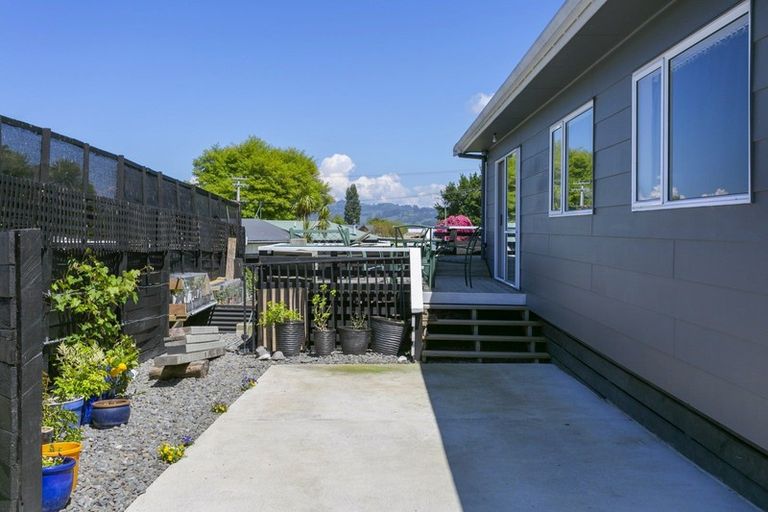Photo of property in 2/139 Spa Road, Taupo, 3330