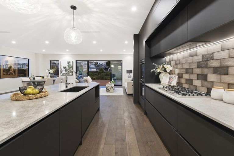 Photo of property in 83 Riverhead Point Drive, Riverhead, 0820