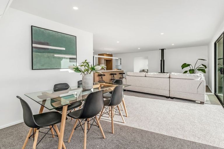 Photo of property in 1 Cedric Place, Darfield, 7510