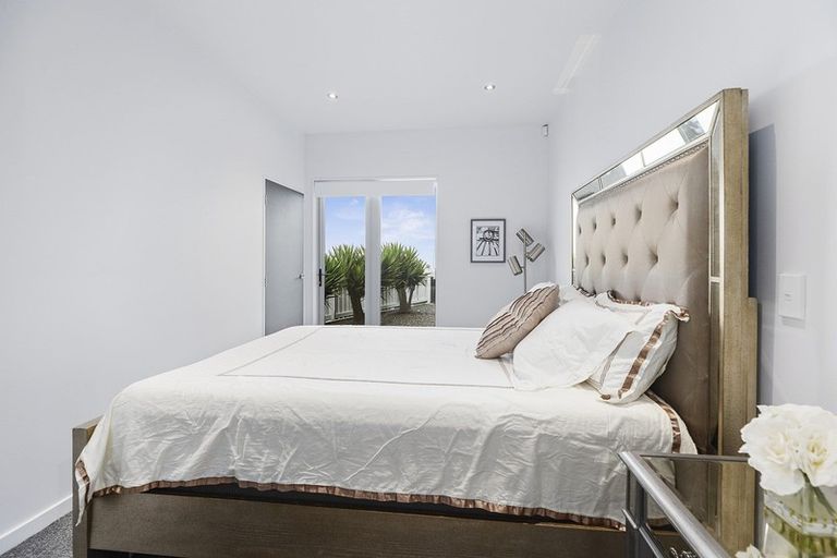 Photo of property in 11 Captain Edward Daniell Drive, Ngaio, Wellington, 6035