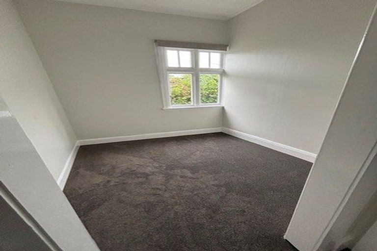 Photo of property in 1-3/2 Baden Road, Hataitai, Wellington, 6021